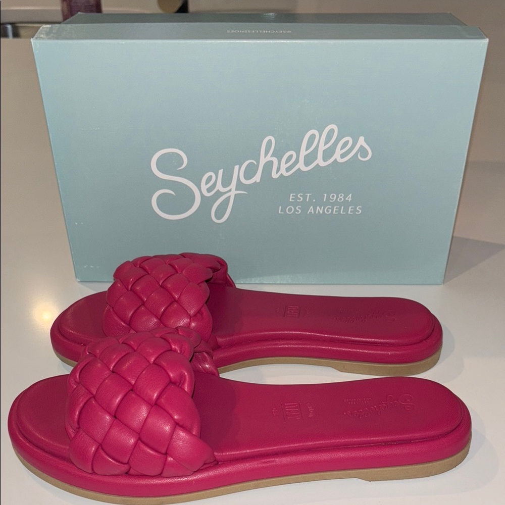 Seychelles Bellissima Women's Pink Slide Sandals size 7.5